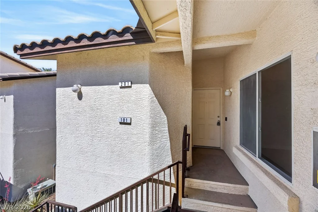 4820 Black Bear, Las Vegas, NV 89149