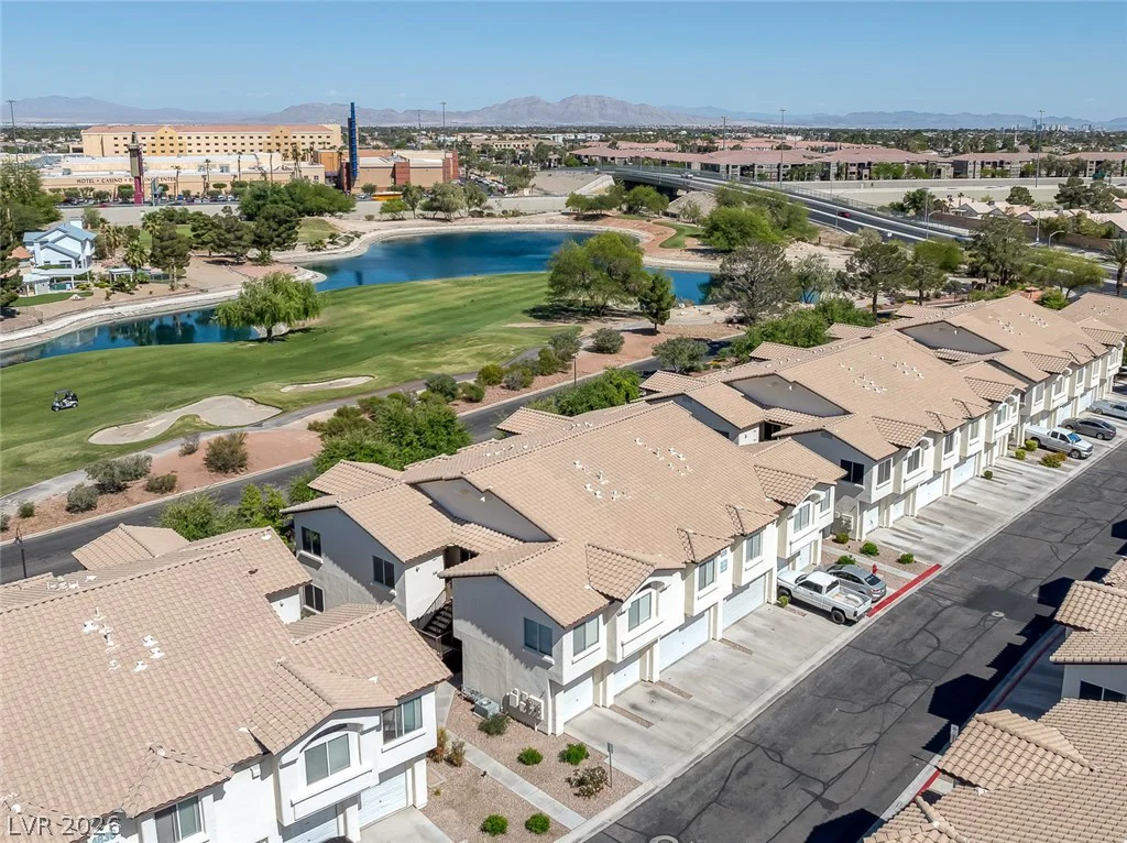4820 Black Bear, Las Vegas, NV 89149