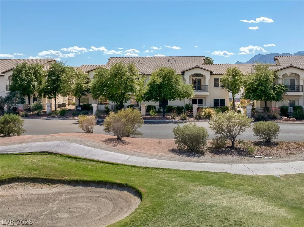 4820 Black Bear, Las Vegas, NV 89149