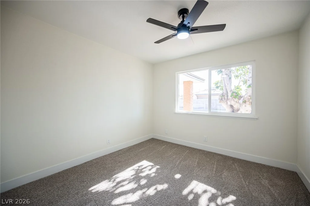 5630 Neosho, Las Vegas, NV 89120