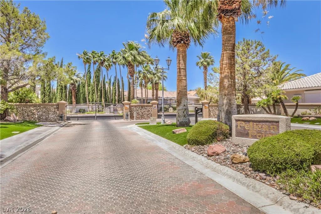 2421 La Seyne, Las Vegas, NV 89128