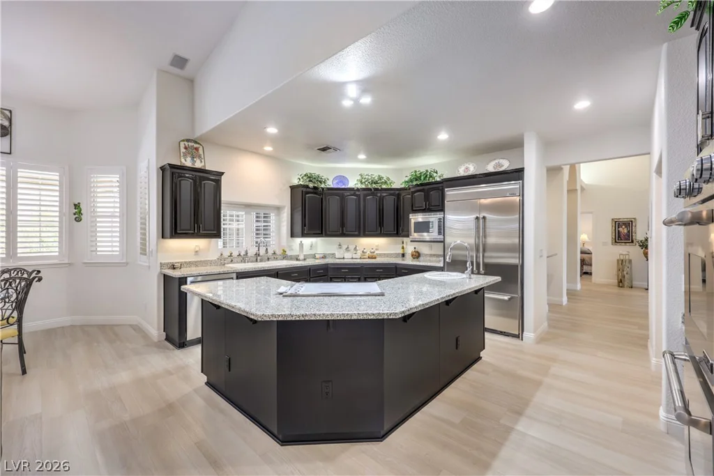 2421 La Seyne, Las Vegas, NV 89128