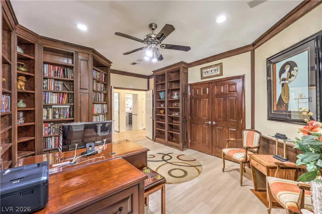 2421 La Seyne, Las Vegas, NV 89128