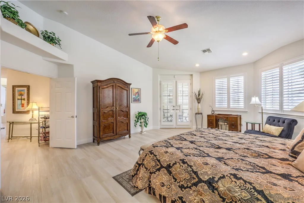 2421 La Seyne, Las Vegas, NV 89128