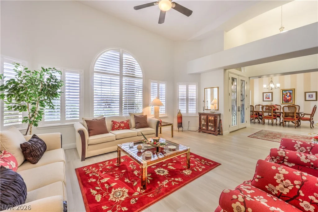 2421 La Seyne, Las Vegas, NV 89128