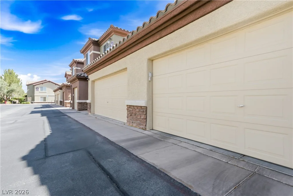 8324 Charleston, Las Vegas, NV 89117