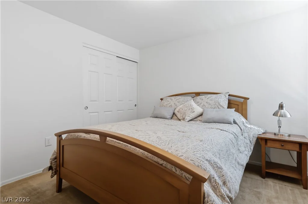 8324 Charleston, Las Vegas, NV 89117