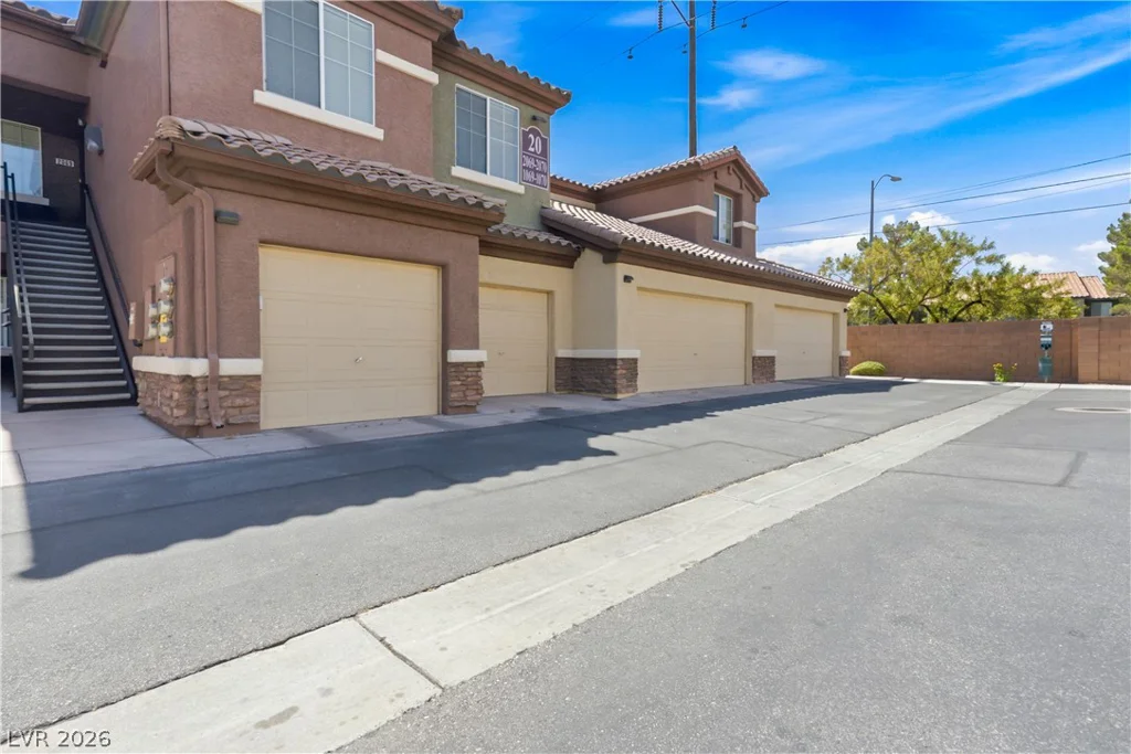 8324 Charleston, Las Vegas, NV 89117