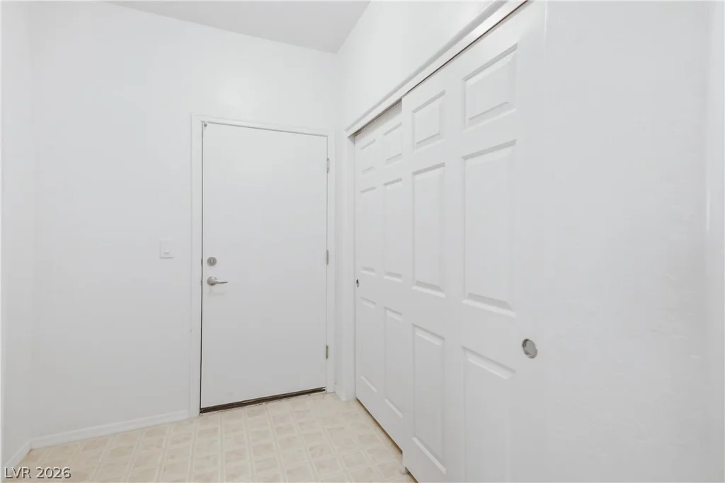 8324 Charleston, Las Vegas, NV 89117