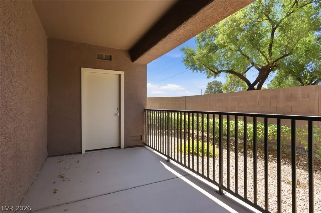8324 Charleston, Las Vegas, NV 89117