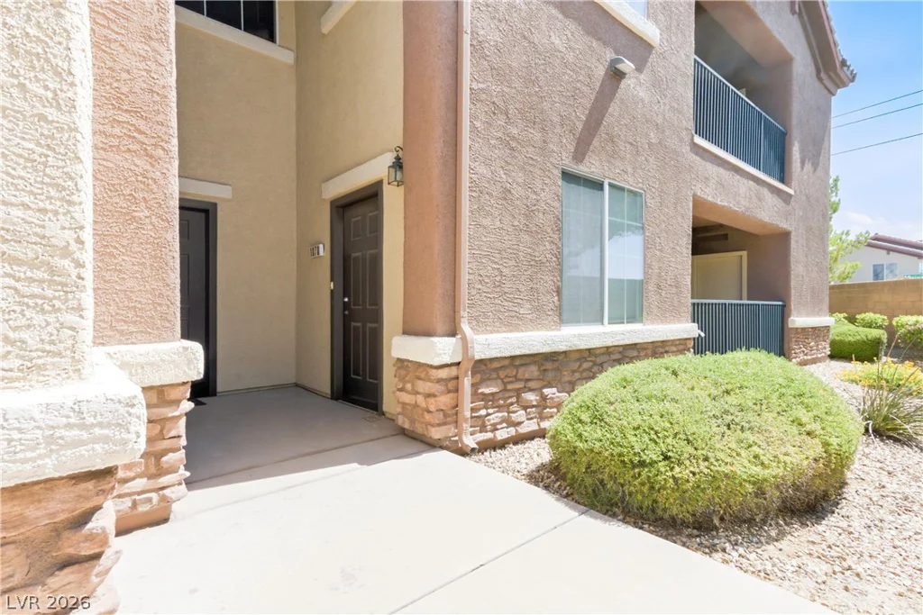 8324 Charleston, Las Vegas, NV 89117