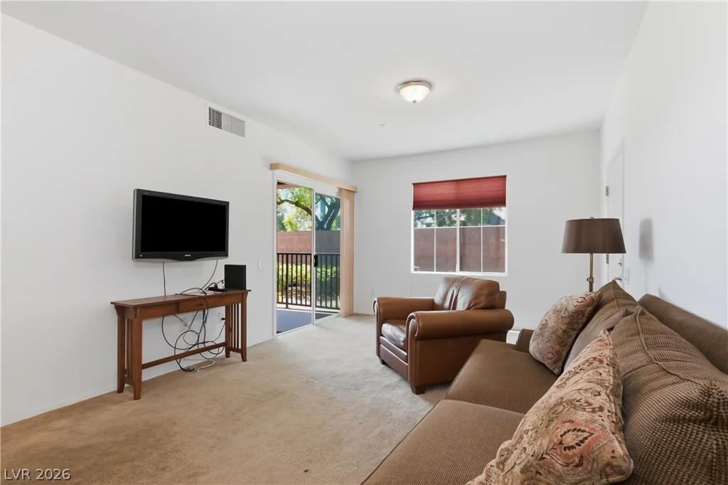 8324 Charleston, Las Vegas, NV 89117