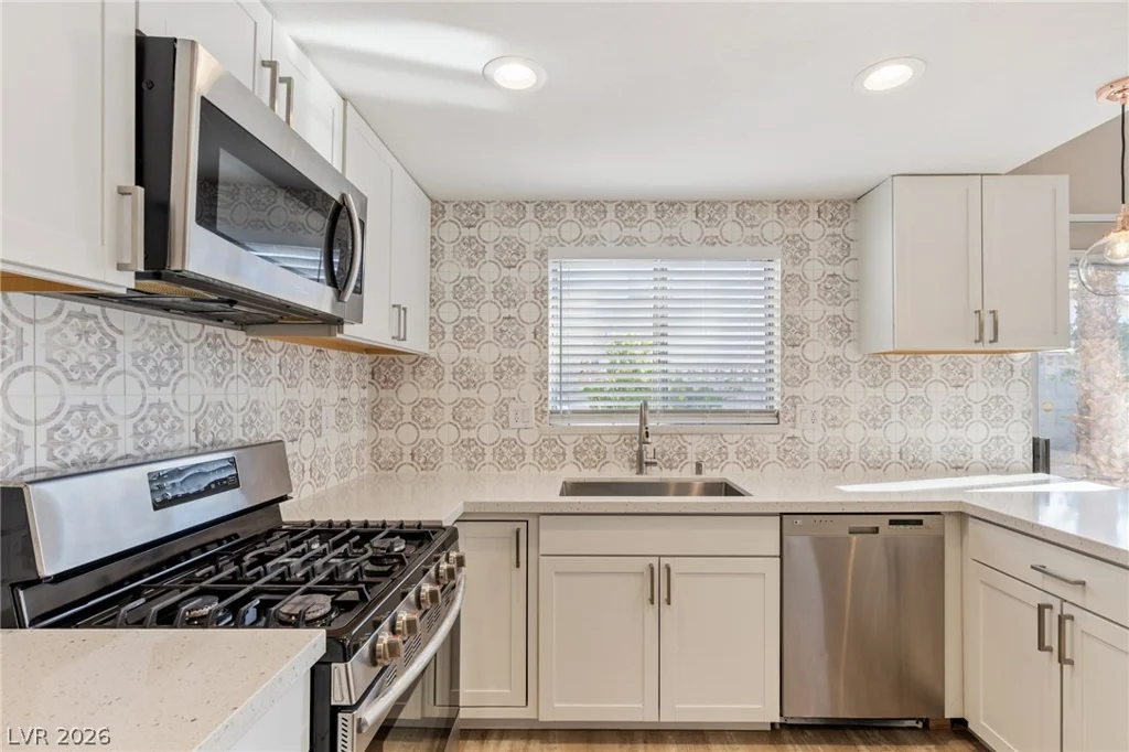 323 Quito, Henderson, NV 89014