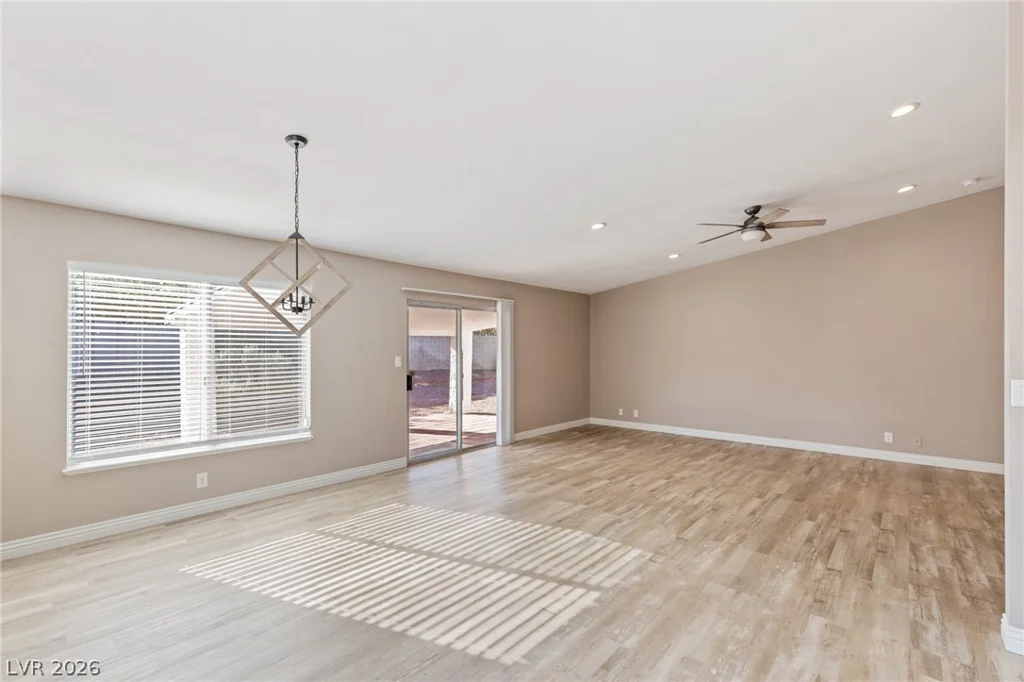 323 Quito, Henderson, NV 89014