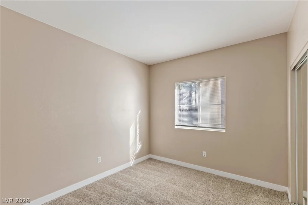 5250 Rainbow, Las Vegas, NV 89118