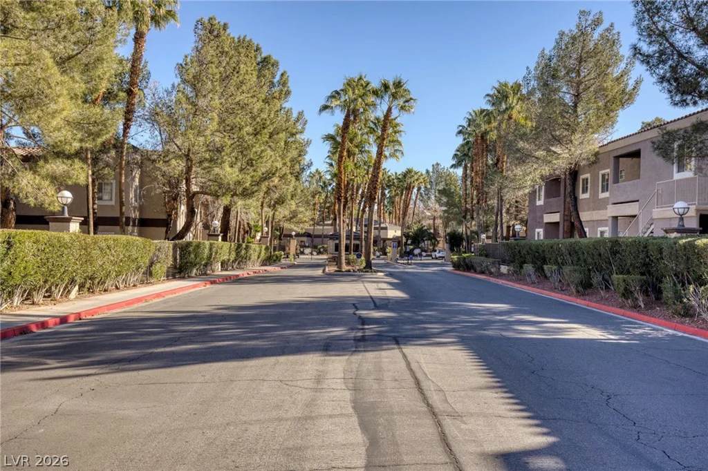 5250 Rainbow, Las Vegas, NV 89118