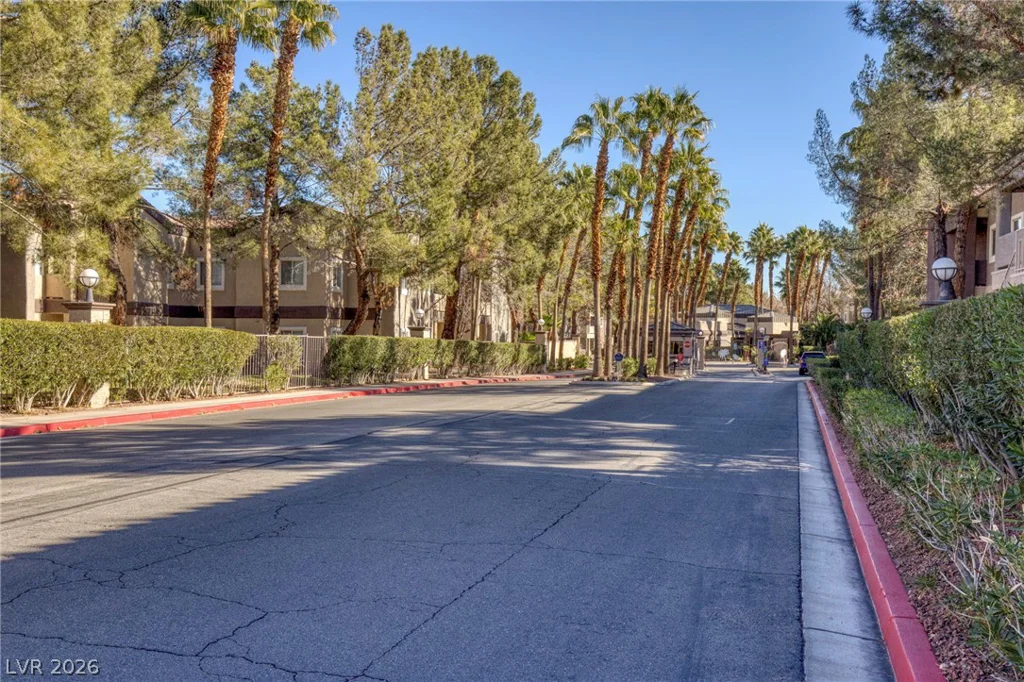 5250 Rainbow, Las Vegas, NV 89118