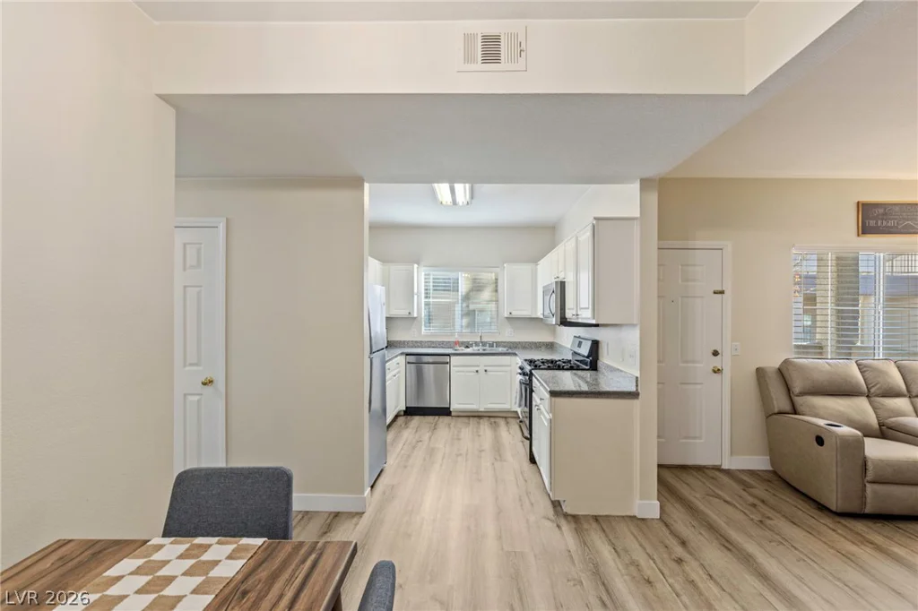 5250 Rainbow, Las Vegas, NV 89118