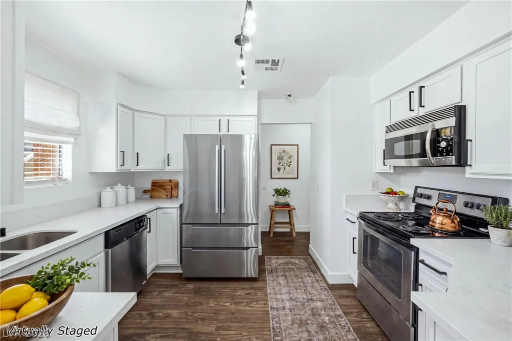 3151 Soaring Gulls, Las Vegas, NV 89128