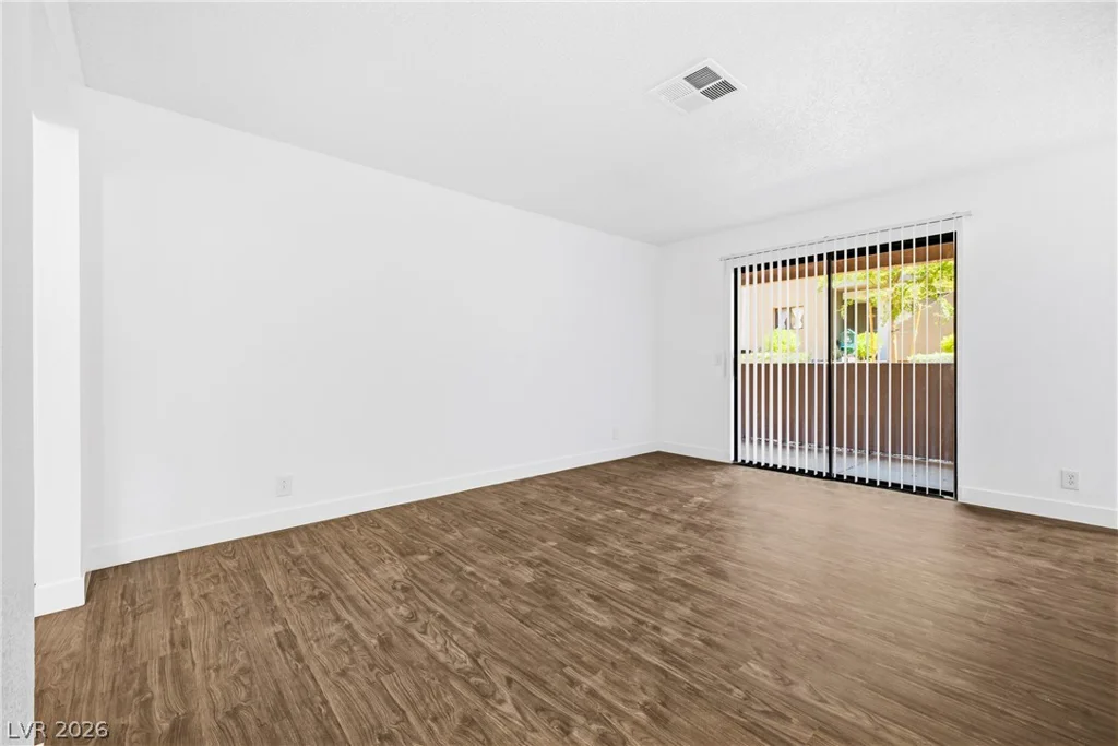 3151 Soaring Gulls, Las Vegas, NV 89128