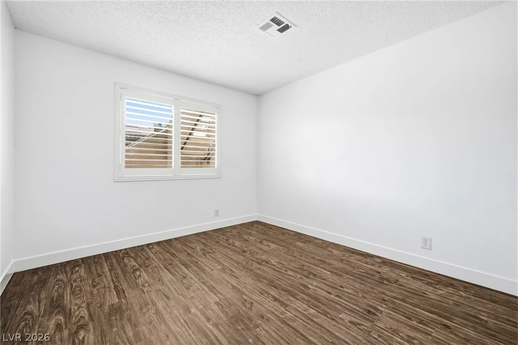 3151 Soaring Gulls, Las Vegas, NV 89128