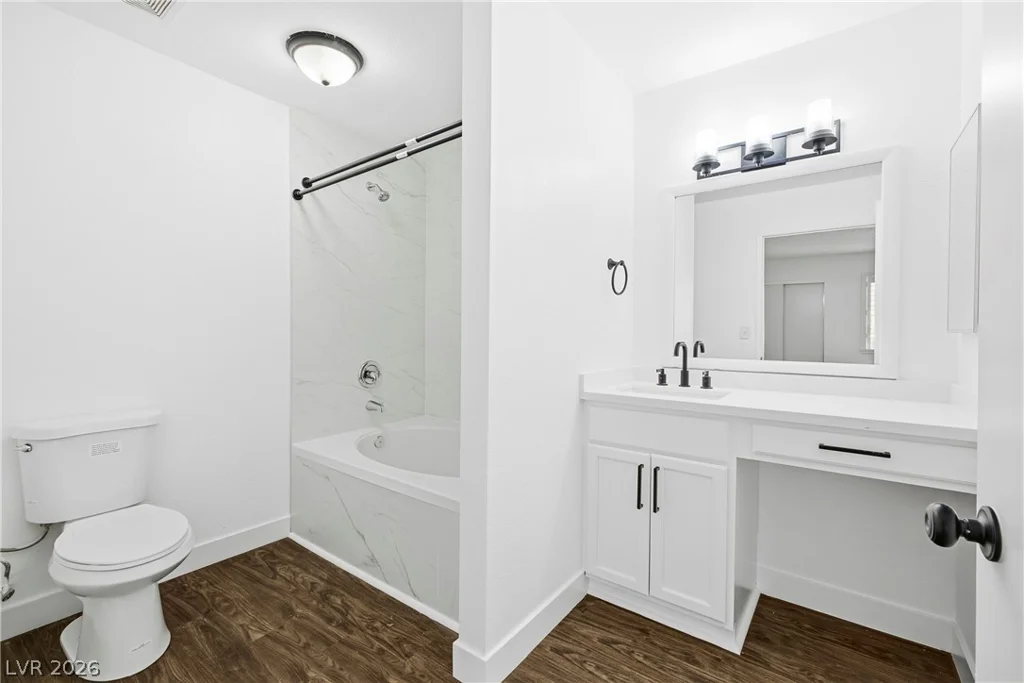 3151 Soaring Gulls, Las Vegas, NV 89128