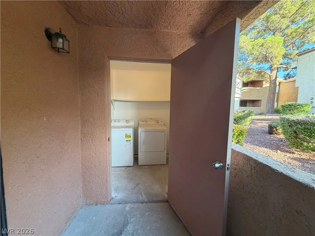 3151 Soaring Gulls, Las Vegas, NV 89128