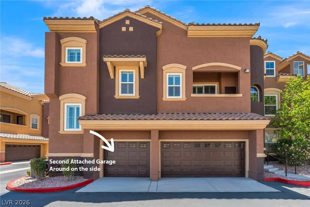 3975 Hualapai, Las Vegas, NV 89129