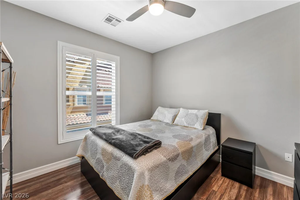 3975 Hualapai, Las Vegas, NV 89129
