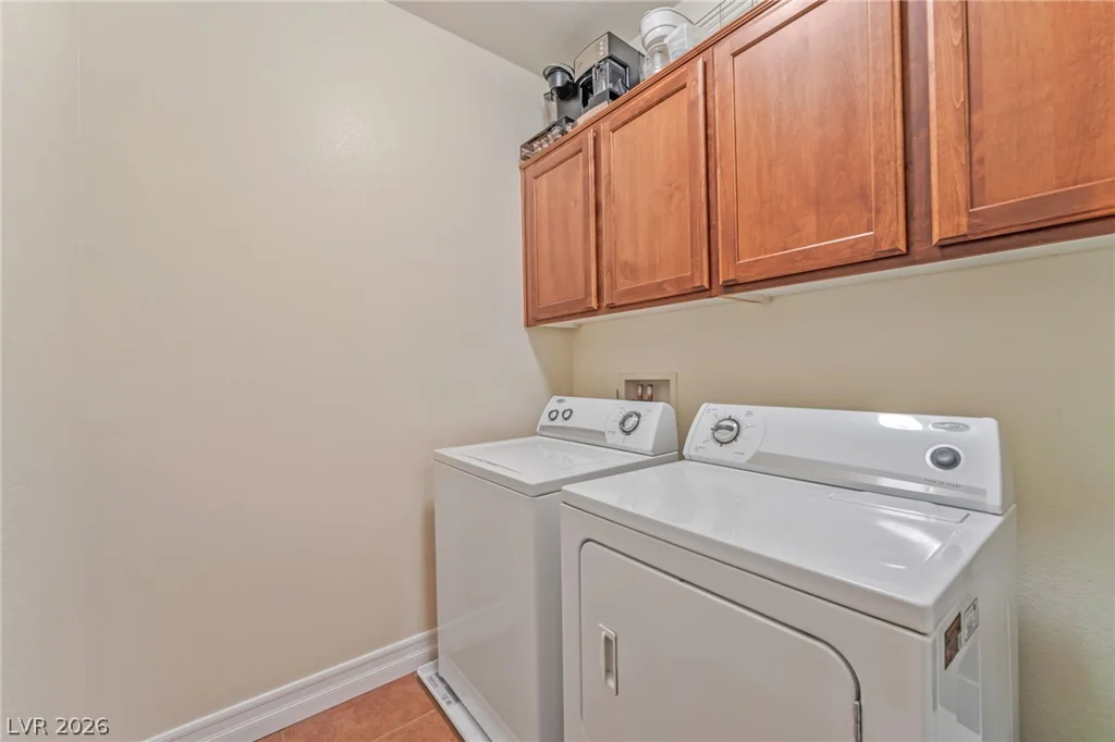 3975 Hualapai, Las Vegas, NV 89129