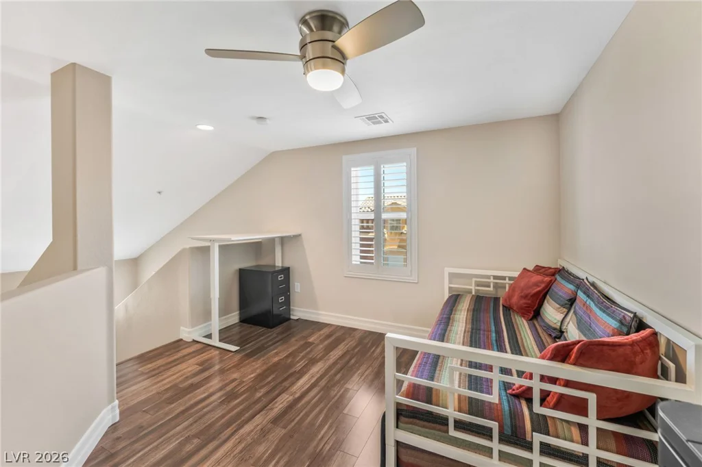 3975 Hualapai, Las Vegas, NV 89129