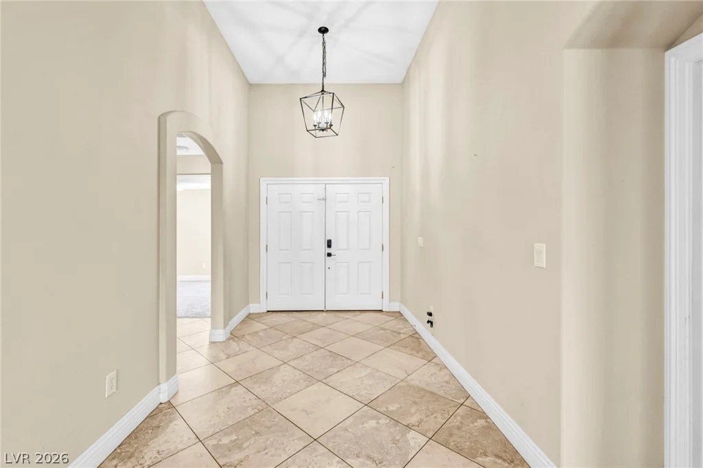 6405 Raptor, North Las Vegas, NV 89084