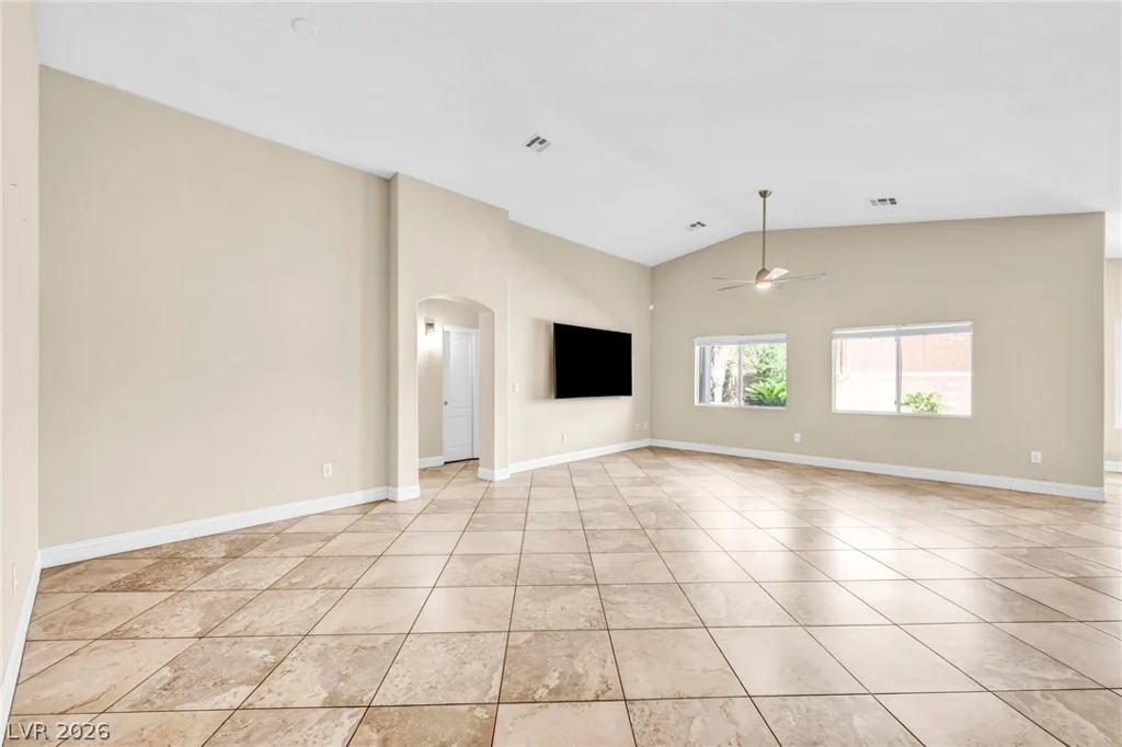 6405 Raptor, North Las Vegas, NV 89084