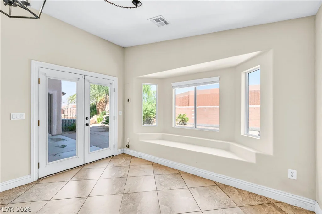 6405 Raptor, North Las Vegas, NV 89084
