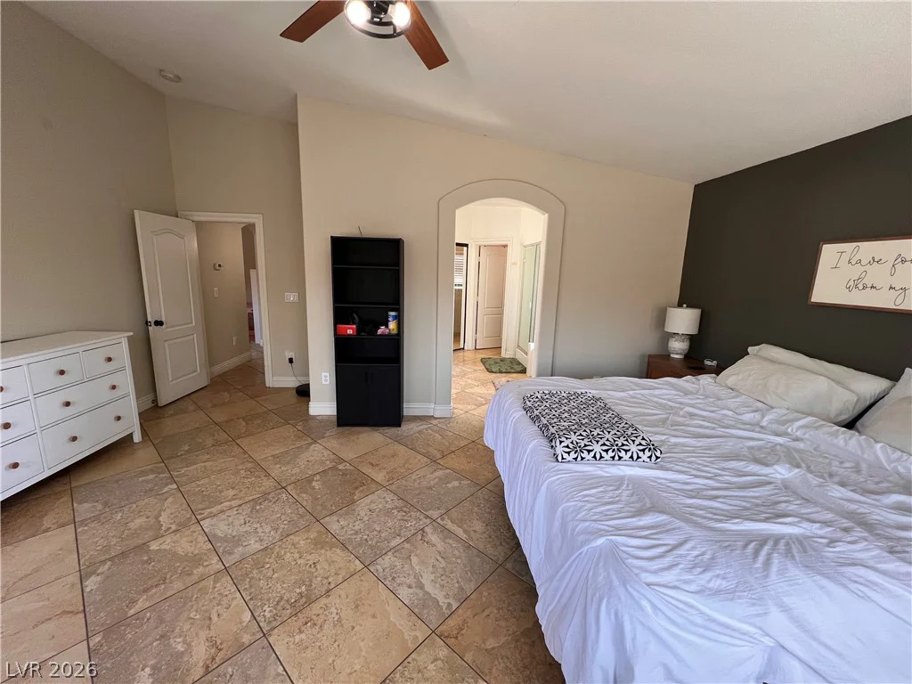 6405 Raptor, North Las Vegas, NV 89084