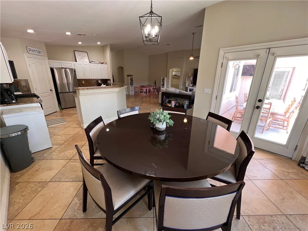 6405 Raptor, North Las Vegas, NV 89084