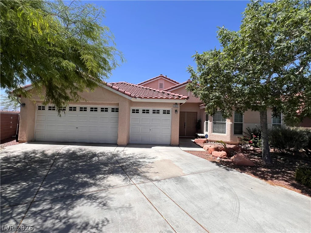 6405 Raptor, North Las Vegas, NV 89084