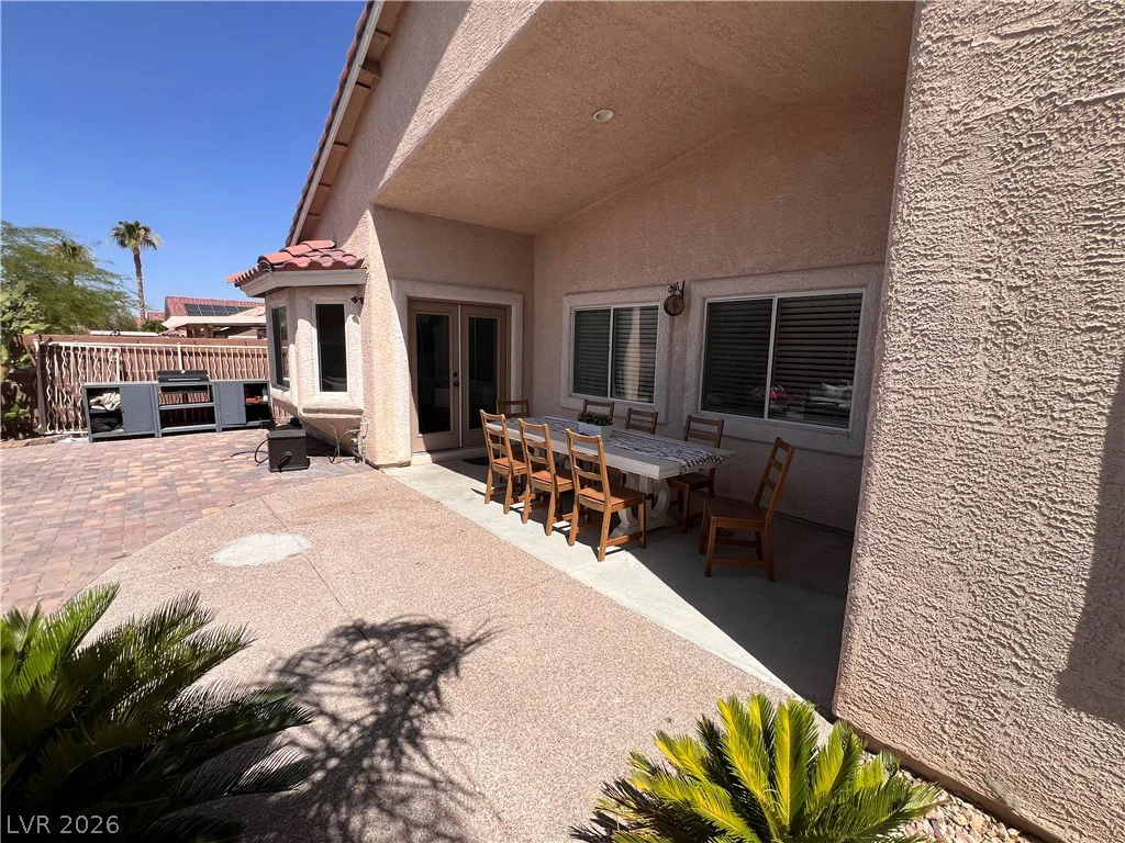 6405 Raptor, North Las Vegas, NV 89084