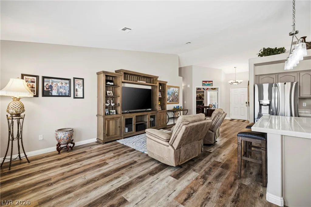 8021 Canyon Wren, Las Vegas, NV 89149