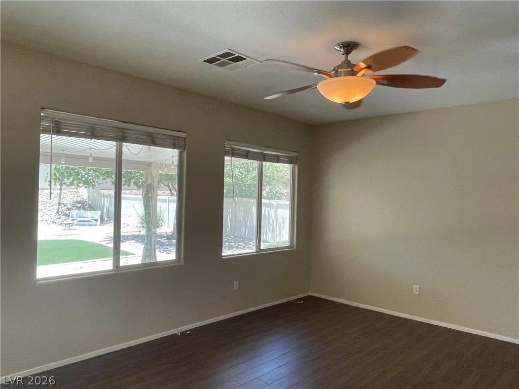 5301 Appleside, North Las Vegas, NV 89031