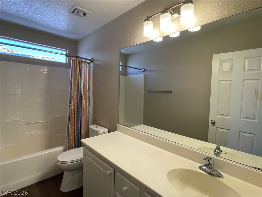 5301 Appleside, North Las Vegas, NV 89031