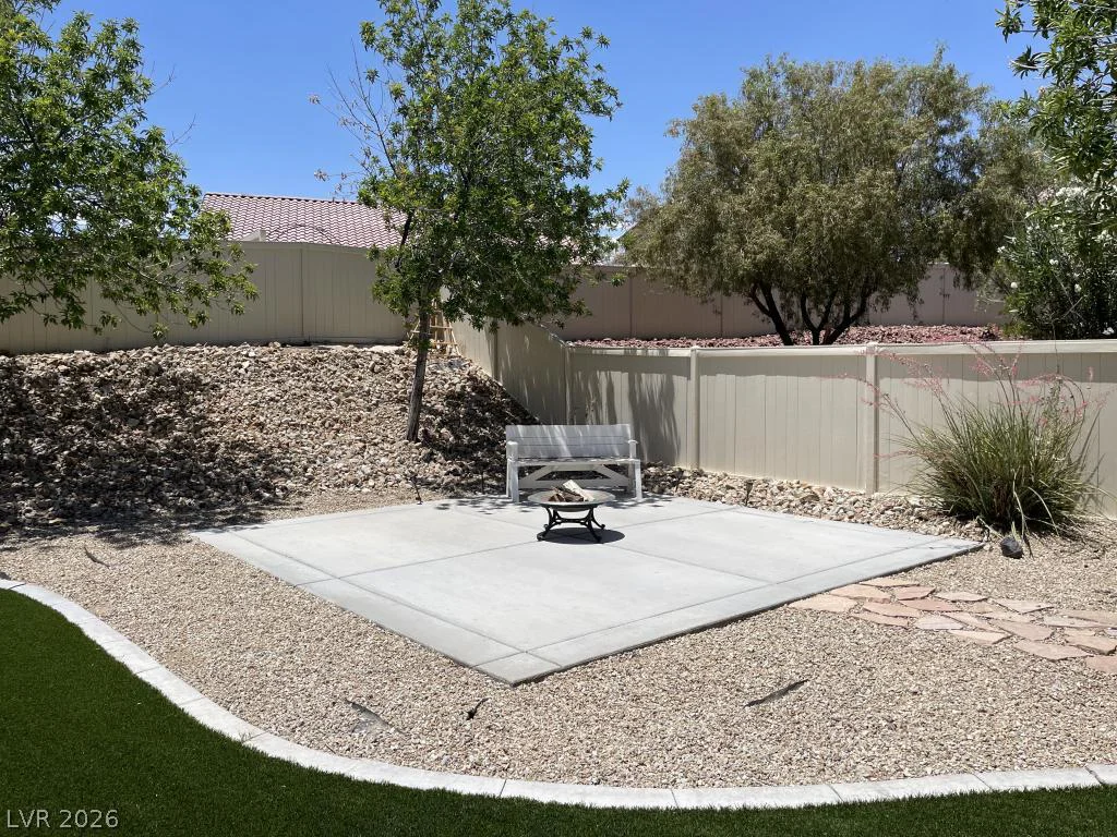 5301 Appleside, North Las Vegas, NV 89031