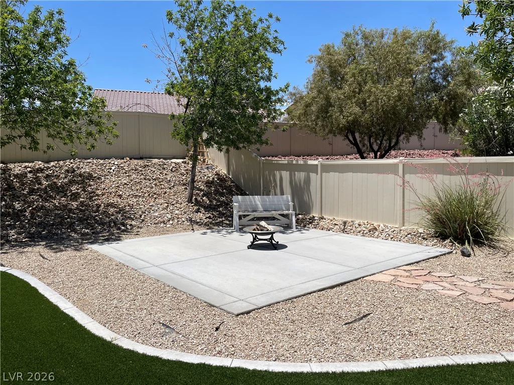 5301 Appleside, North Las Vegas, NV 89031