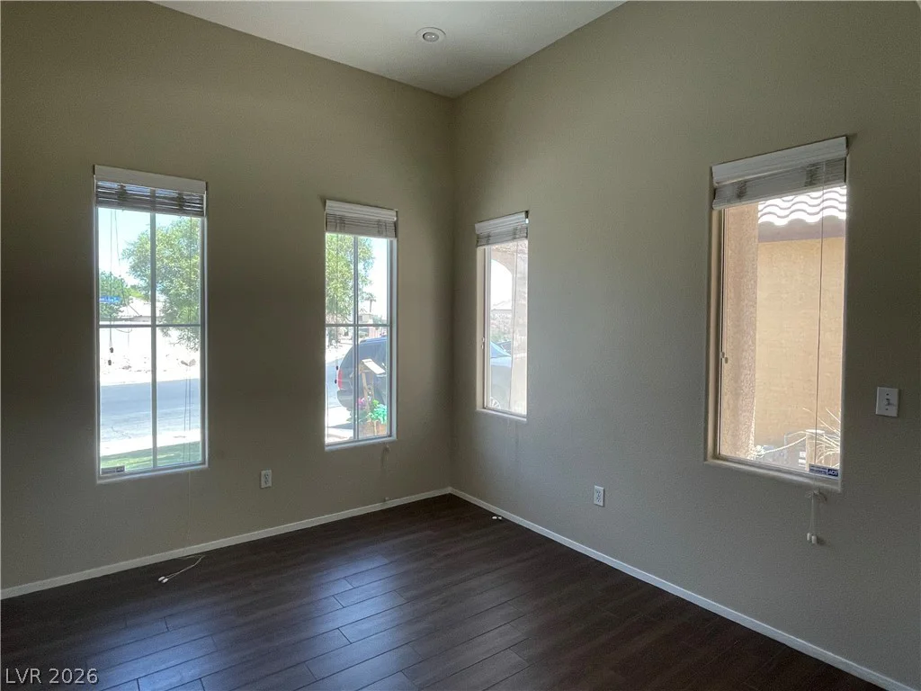5301 Appleside, North Las Vegas, NV 89031