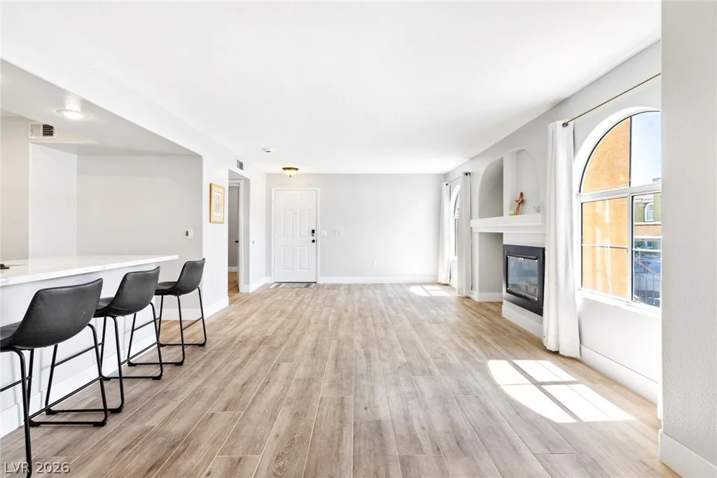 7950 Flamingo, Las Vegas, NV 89147