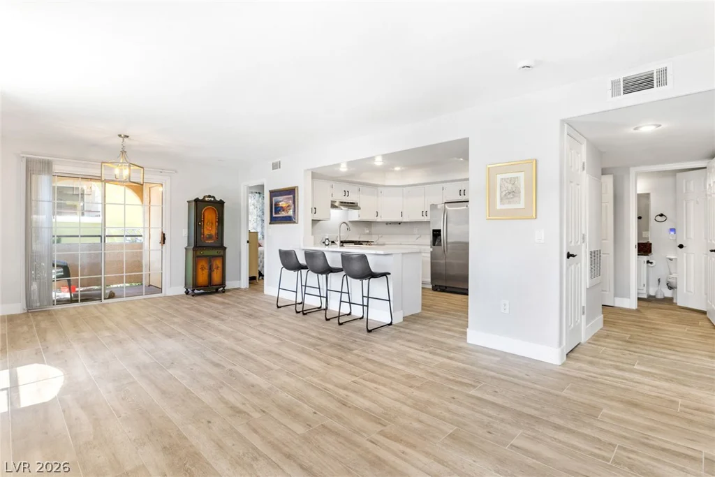 7950 Flamingo, Las Vegas, NV 89147