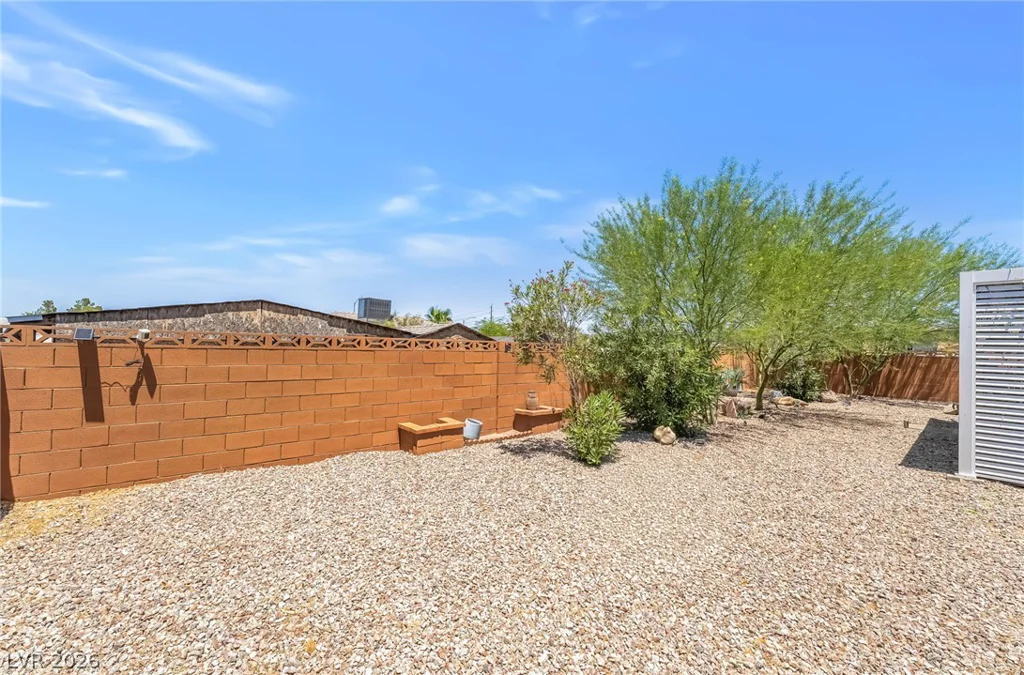 553 Zuber, Henderson, NV 89011