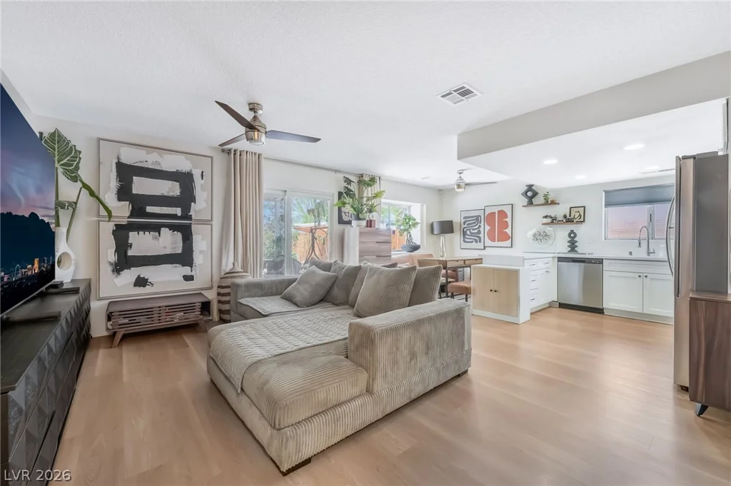 553 Zuber, Henderson, NV 89011