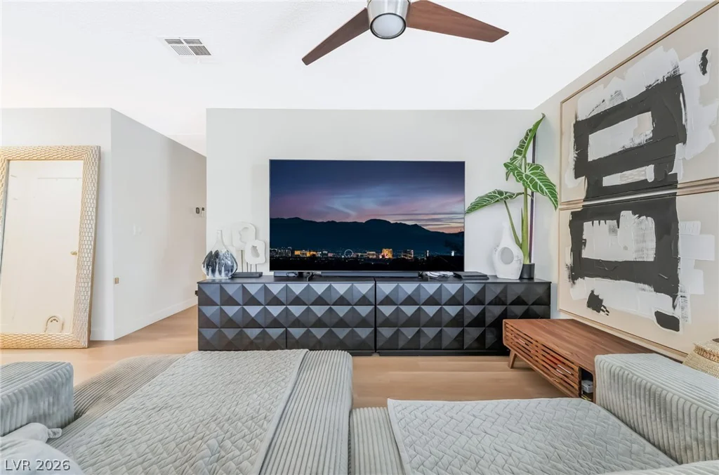 553 Zuber, Henderson, NV 89011