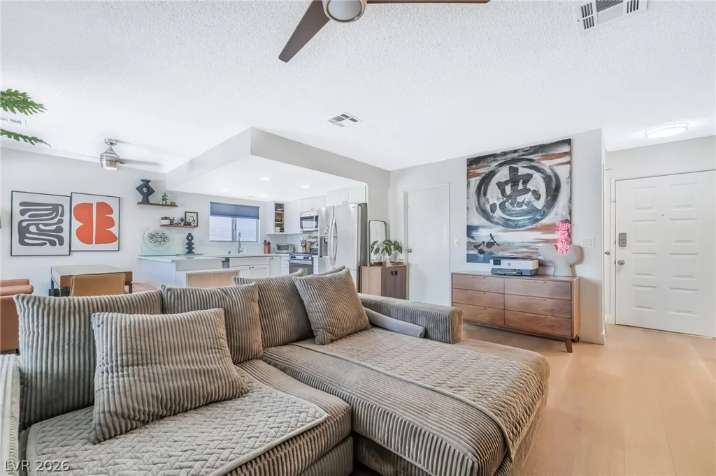 553 Zuber, Henderson, NV 89011